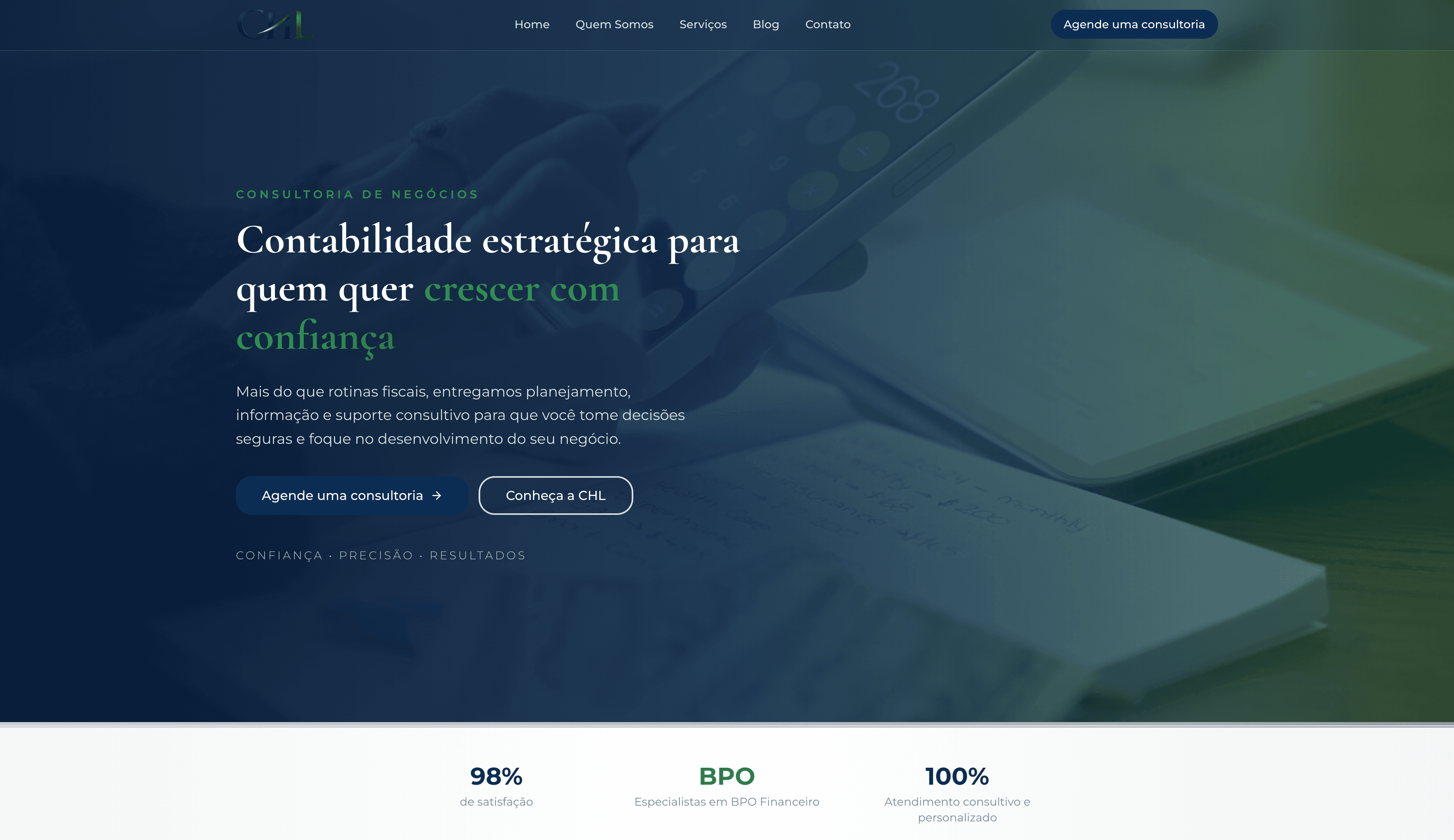 Landing page de serviços com foco em conversão e captação de leads